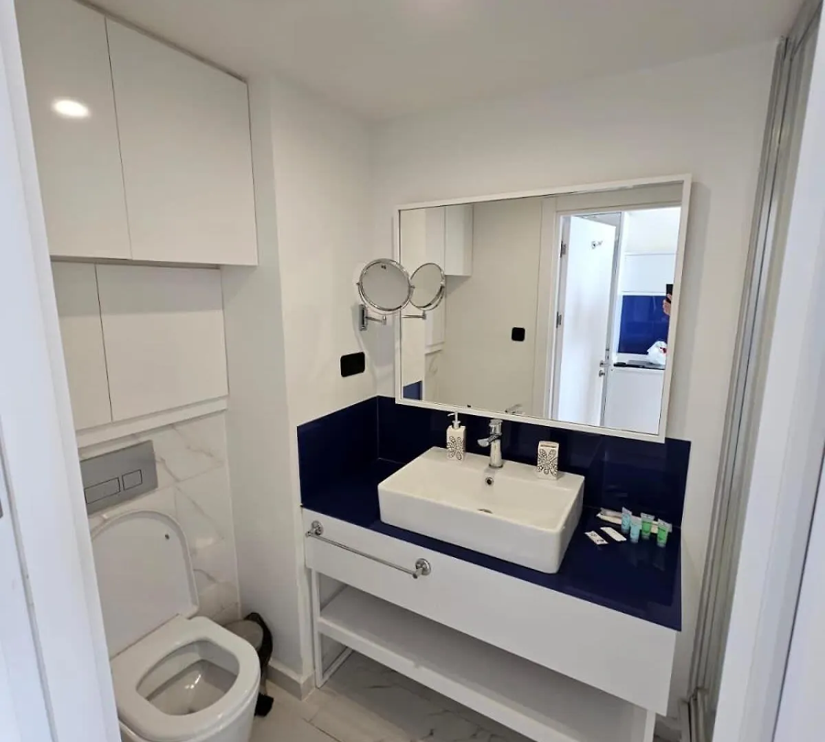 Sea View Lux Aparthotel In Orbi City Batumi 0*,