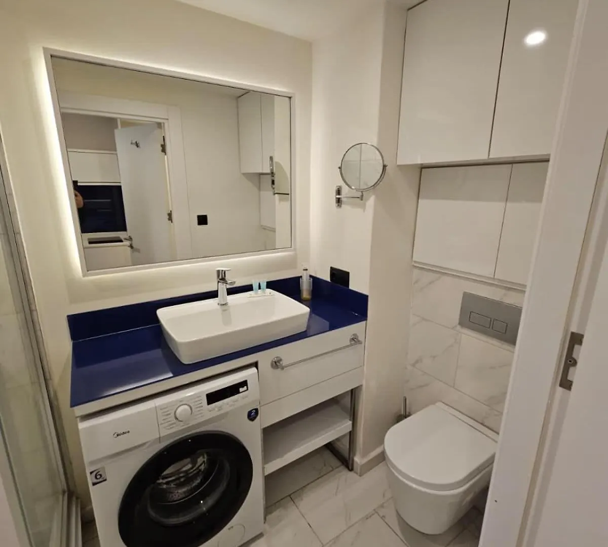 Sea View Lux Aparthotel In Orbi City Batumi 0*,  Georgia