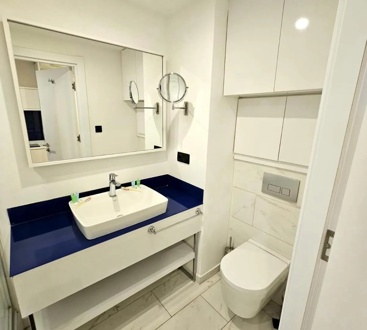 Sea View Lux Aparthotel In Orbi City Batumi